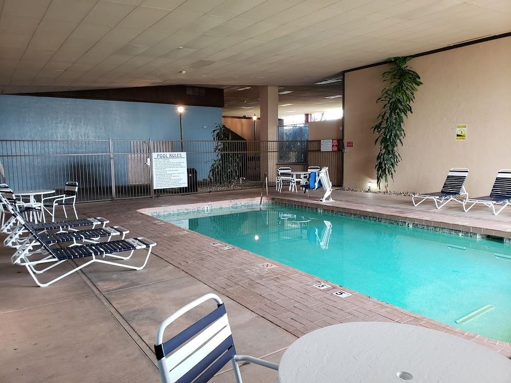 Days Inn & Suites By Wyndham Clovis Zewnętrze zdjęcie