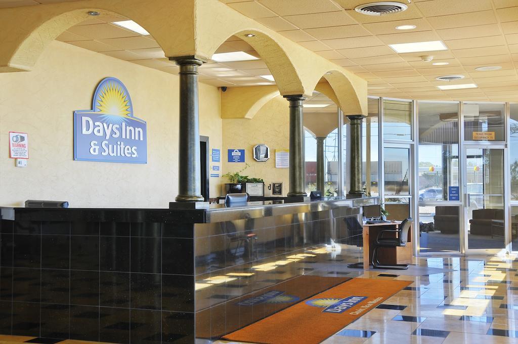 Days Inn & Suites By Wyndham Clovis Wnętrze zdjęcie